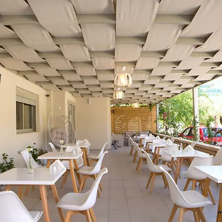 Grand Theoni Boutique & ואסיליקי