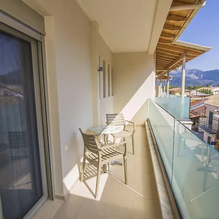 ホテル Grand Theoni Boutique &