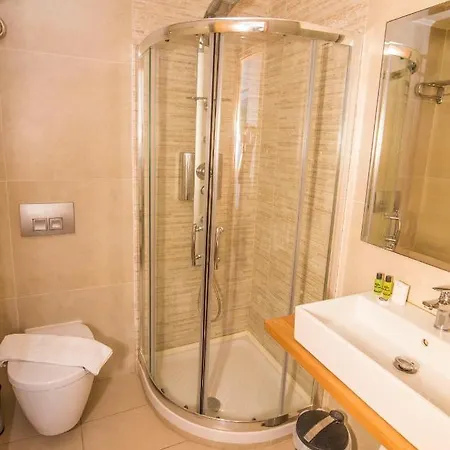 Hotel Grand Theoni Boutique & 4*