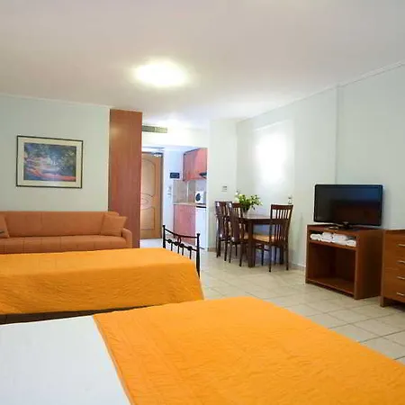 Hotel Grand Theoni Boutique & 4*