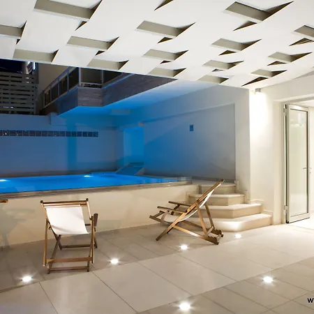 Hotel Grand Theoni Boutique & Vasiliki