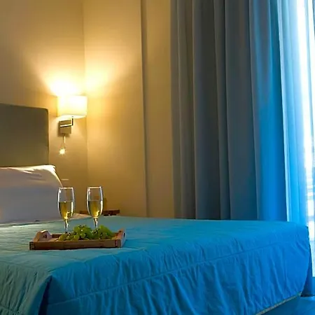 Grand Theoni Boutique & 4* Vasiliki
