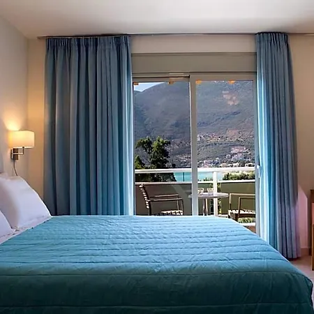 Hotel Grand Theoni Boutique & Vassiliki