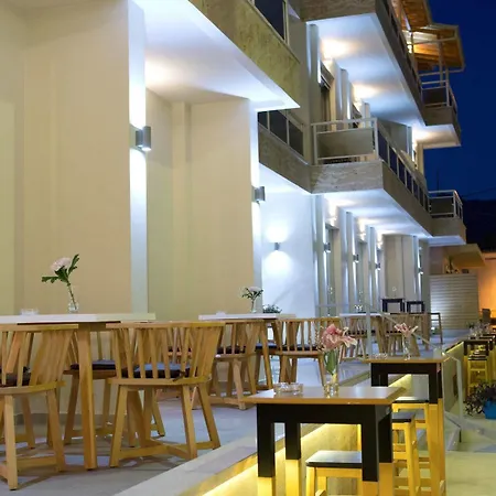Hotel Grand Theoni Boutique & 4*