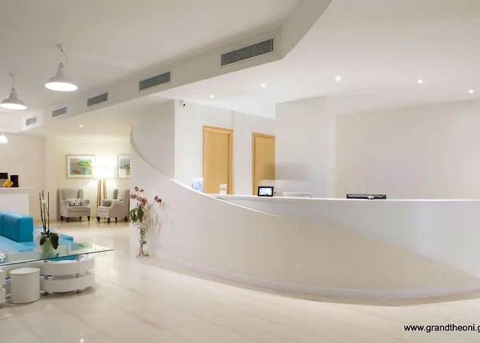 Grand Theoni Boutique & 4* Василики