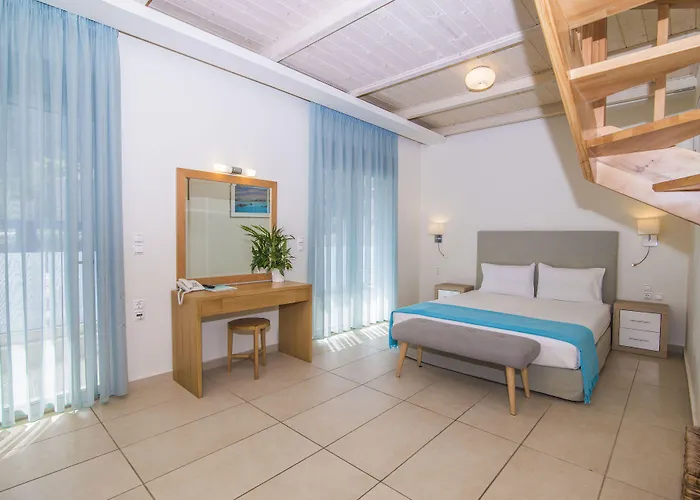 Отель Grand Theoni Boutique & 4*
